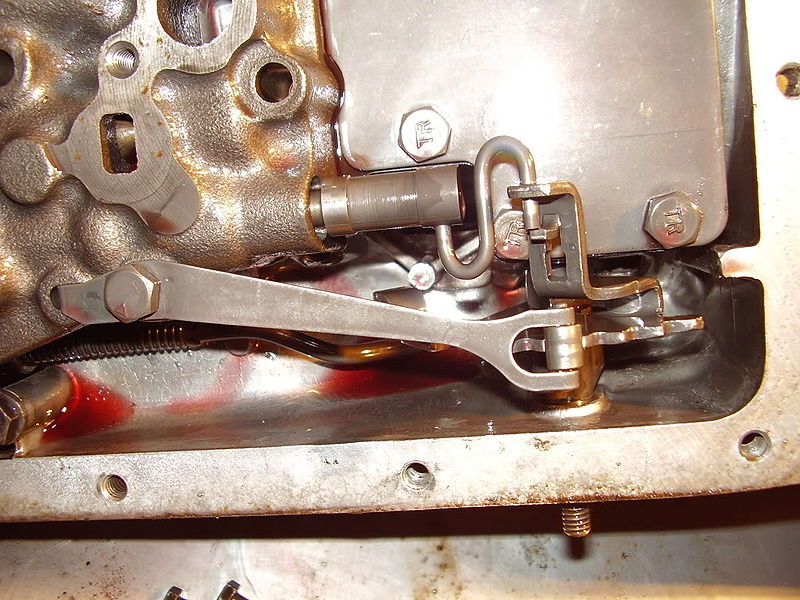 File:ManualValveLinkage.jpg